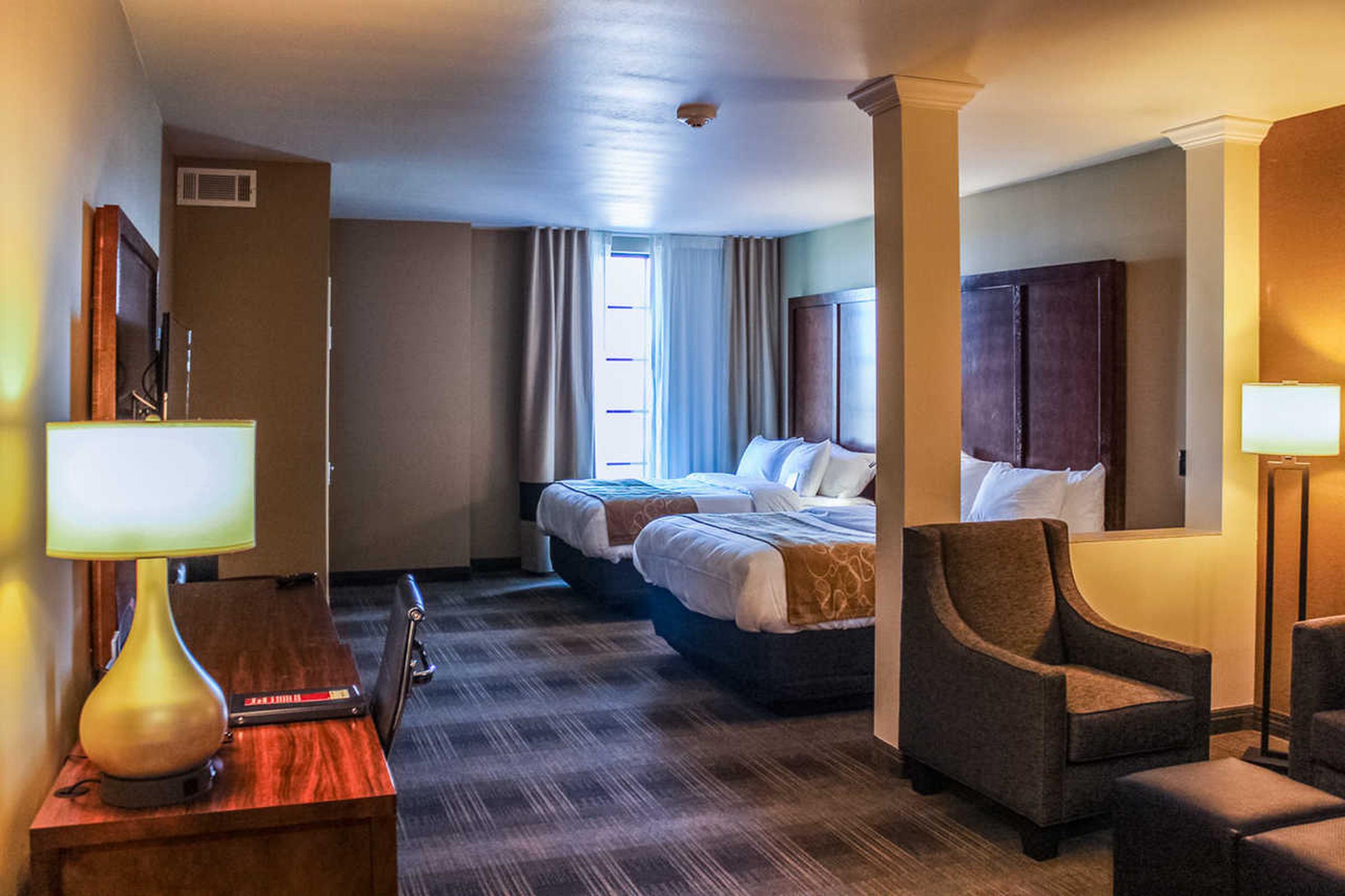 Comfort Suites University ברוקינגס מראה חיצוני תמונה