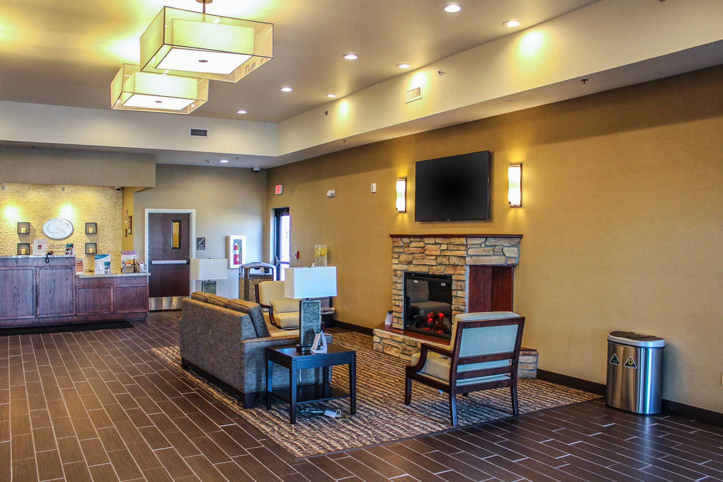 Comfort Suites University ברוקינגס מראה חיצוני תמונה