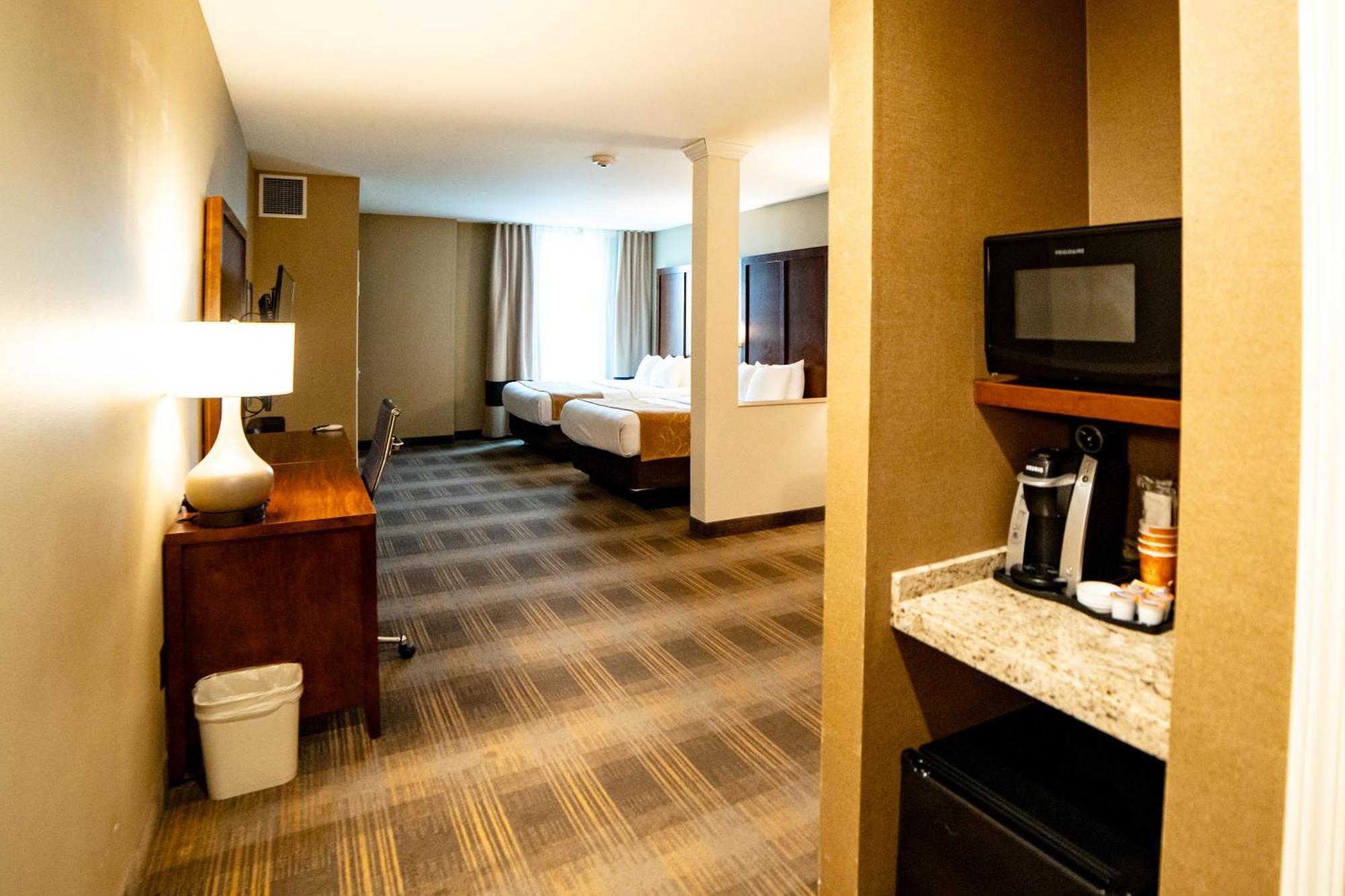 Comfort Suites University ברוקינגס מראה חיצוני תמונה