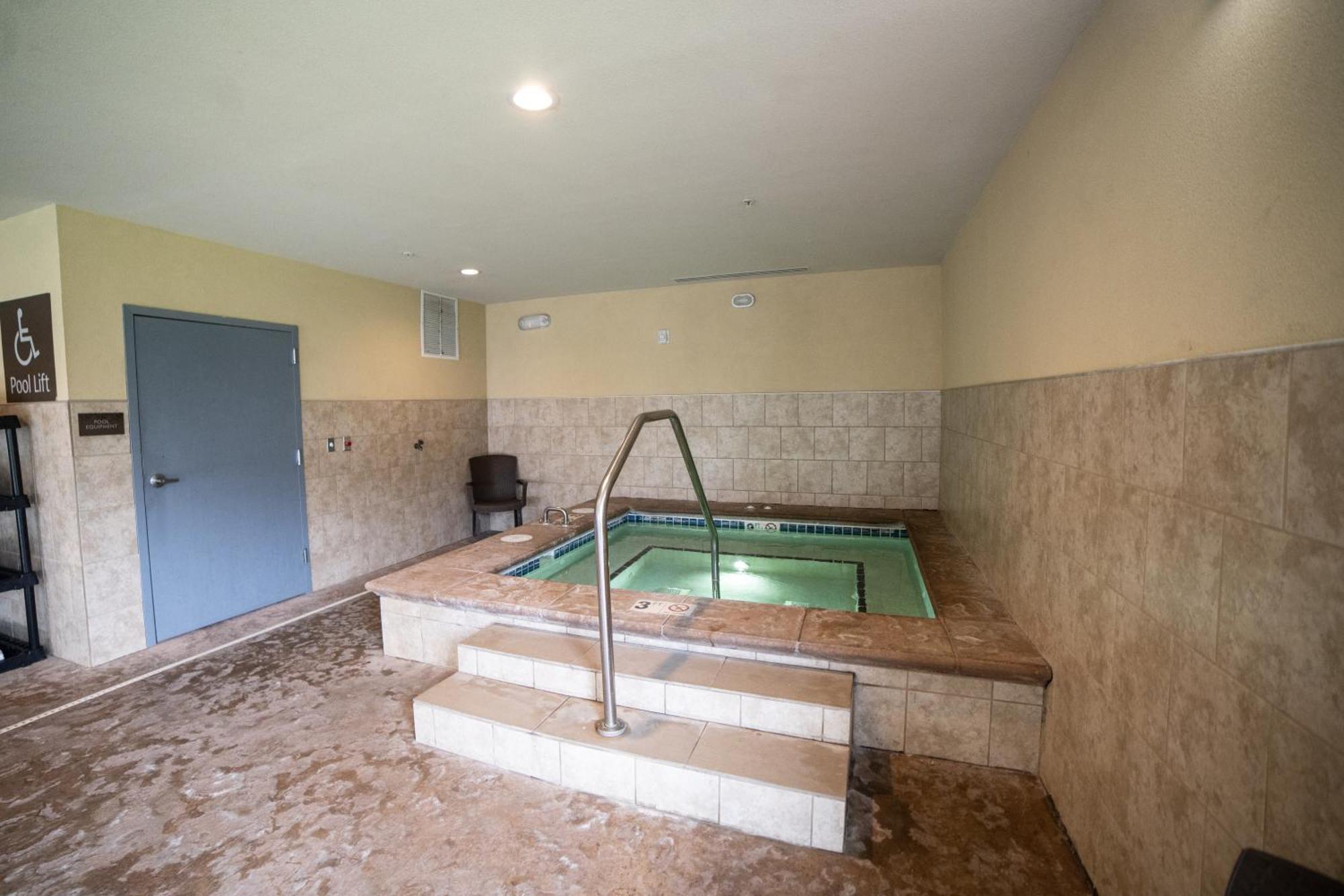Comfort Suites University ברוקינגס מראה חיצוני תמונה